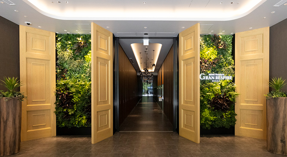 ホテル阪急グランレスパイア大阪　エントランス