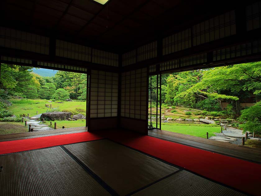 無鄰菴 徒歩18分(約1,370m)