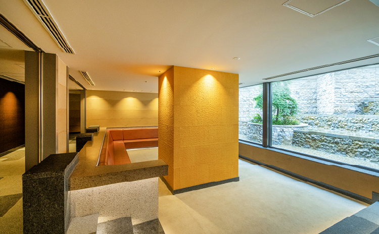 ザ・パークハウス グラン 南青山高樹町 カスケードラウンジ