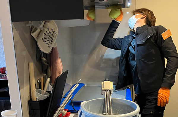 ハウスクリーニングサービスの様子