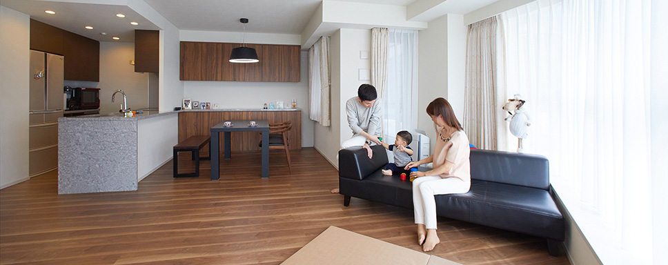 充実の室内設備と共用施設で子育ても快適な都心のタワーマンション。