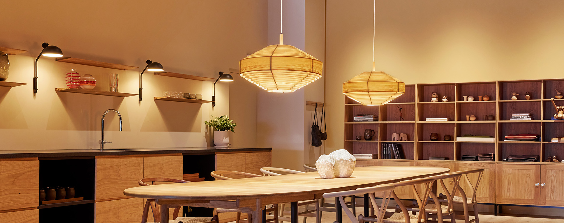 照明で差がつく部屋づくり～プロに聞く効果的な灯りの取り入れ方