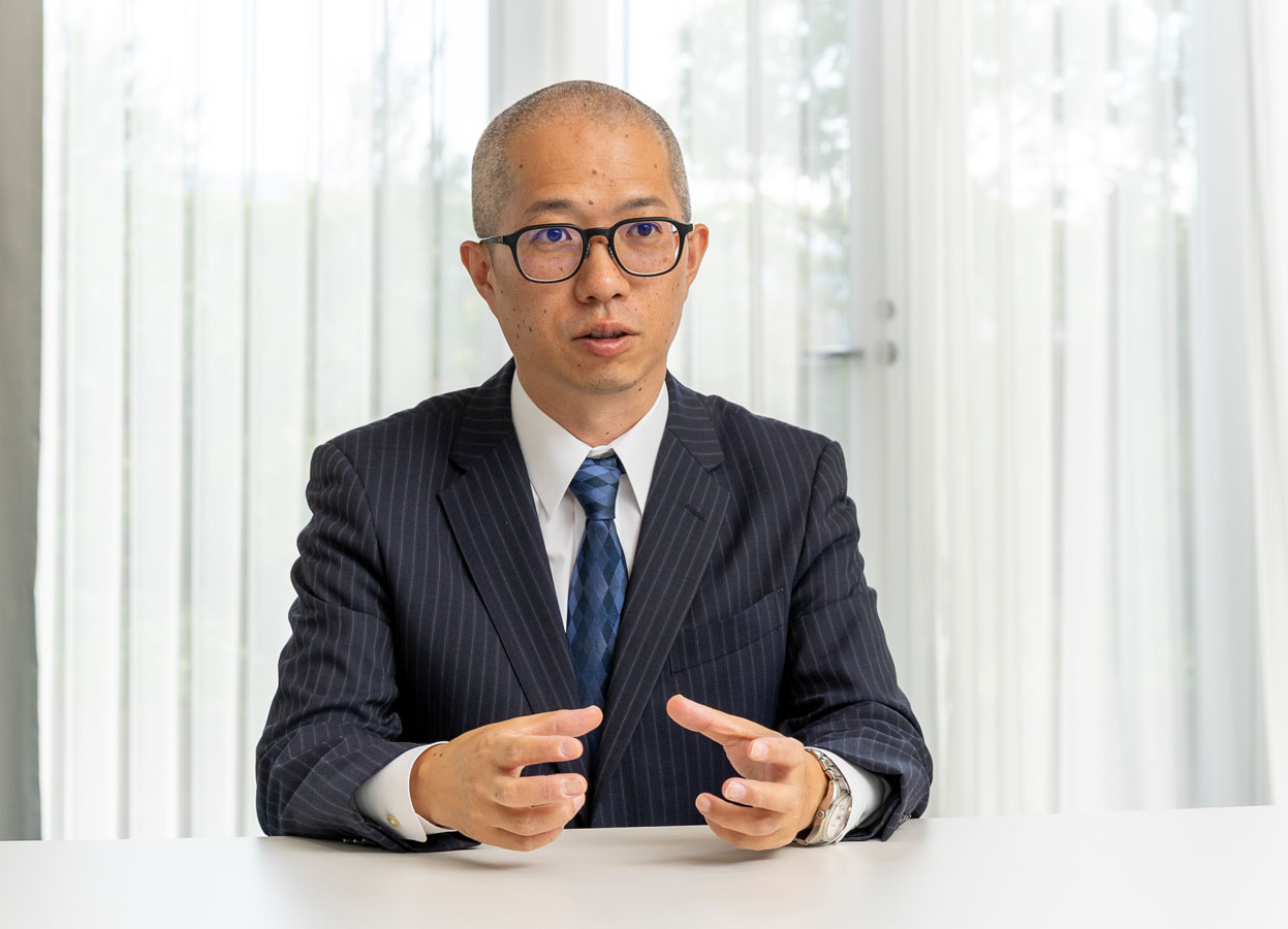 13代目社長　畑元章さん