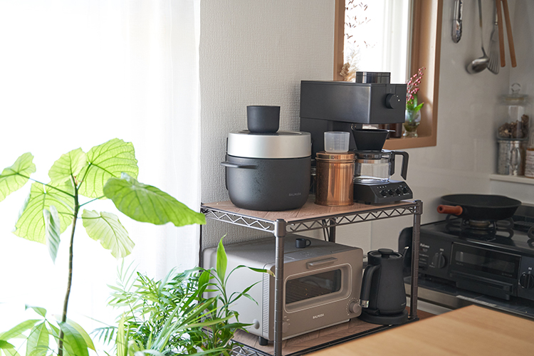 キッチン家電もデザインやカラーを合わせることで、室内としての統一感が生まれる