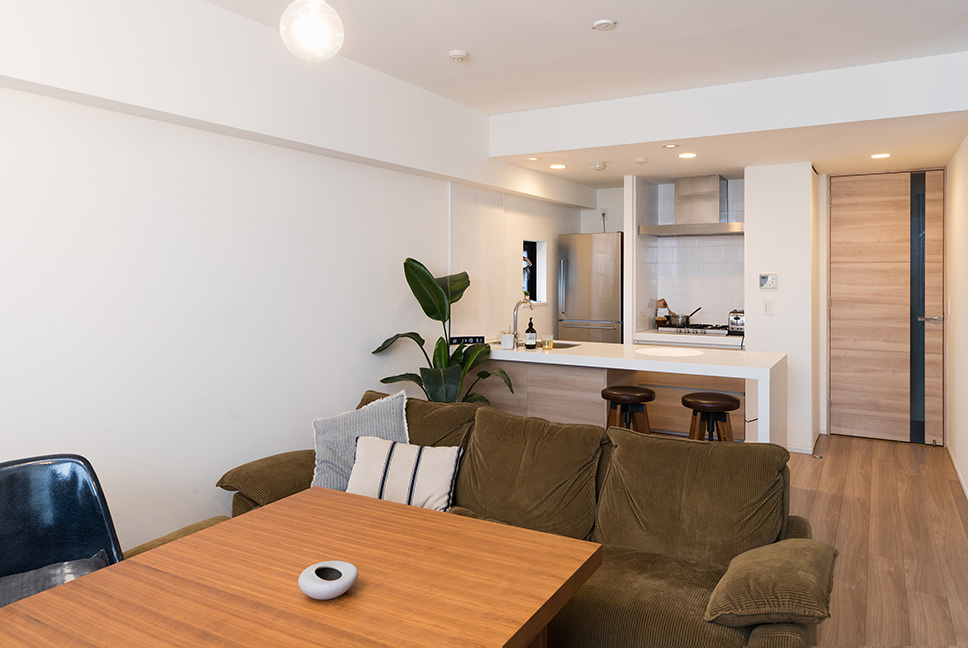Laの開放感を部屋に Life Sディレクター 吉田怜香さんの住まい 三菱地所レジデンスの住まいのギャラリー ザ パークハウス Laの開放感を部屋に Life Sディレクター 吉田怜香さんの住まい 三菱地所レジデンスの住まいのギャラリー ザ パークハウス