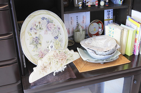 アメリカの手工芸・オイルペイント教室に通っている佐知子さんの作品