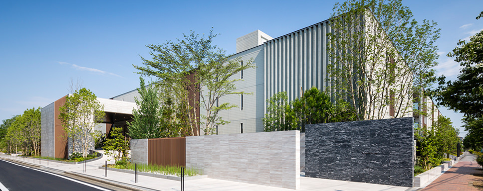 「ザ・パークハウス 上鷺宮」美術館のような外観が印象的な大規模低層マンション