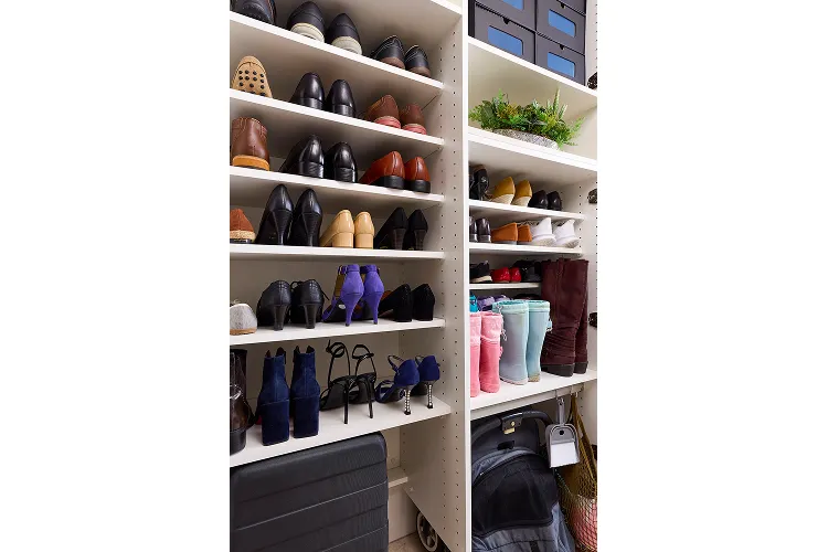 左右で使い方を分けた設計