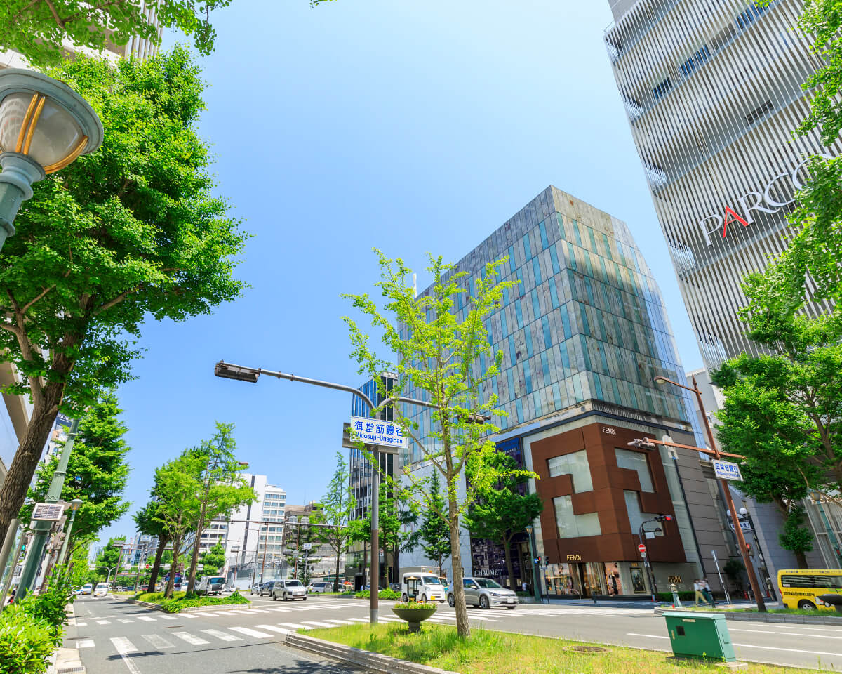 Osaka Metro 御堂筋線「心斎橋」駅周辺街並み