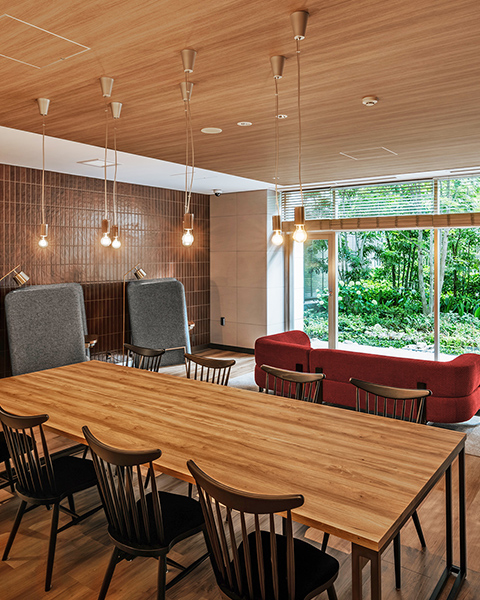 エントランスラウンジ