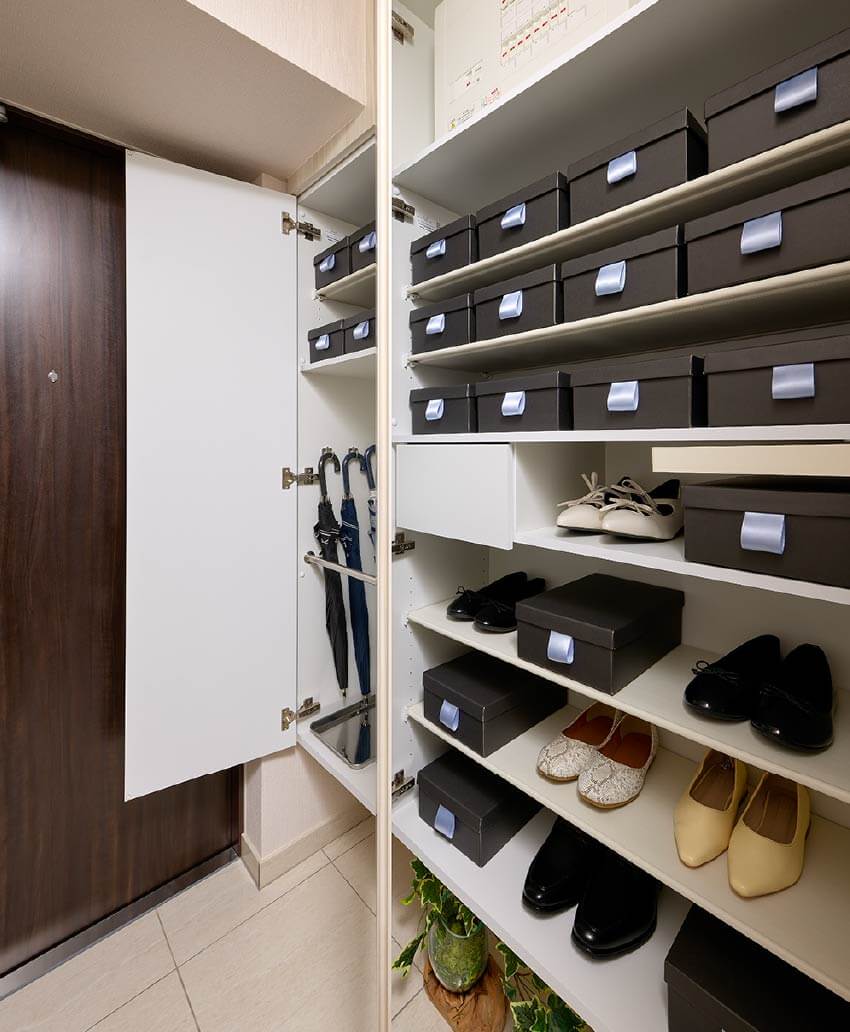 シューズボックス