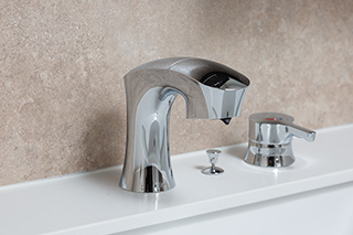 引出式タッチレス混合水栓