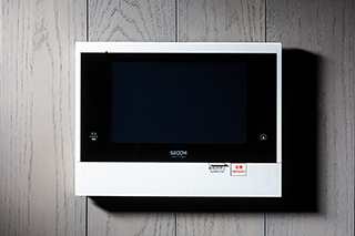 カラーモニター付インターホン