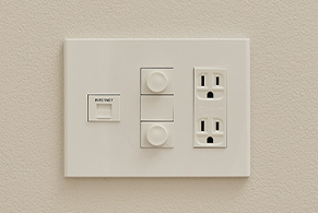 マルチメディアコンセント