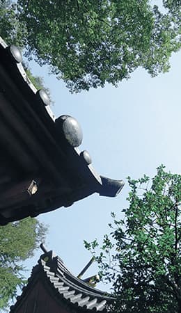 宮前平八幡神社(徒歩3分・約220m)