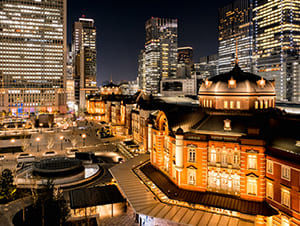 「東京」駅