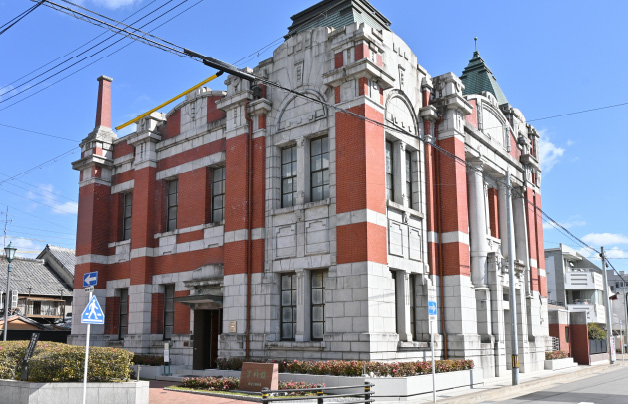 ［国指定］岡崎信用金庫資料館