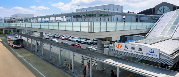 岡崎駅（徒歩2分／約160m）
