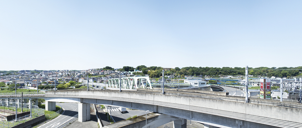 現地6階相当から南西方面を望む眺望写真(2024年5月撮影)