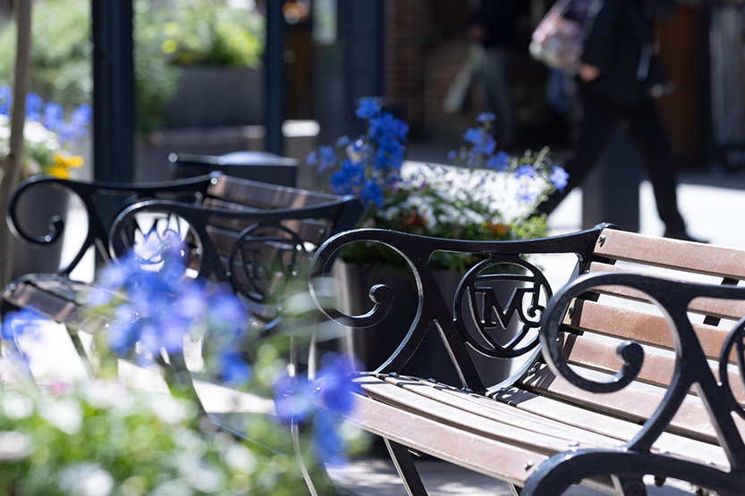 横浜元町ショッピングストリート（徒歩7分／約550m）