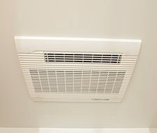 浴室換気乾燥機