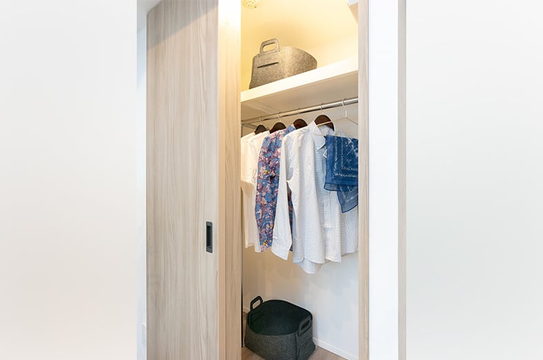 Walk in Closet