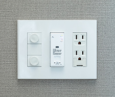 マルチメディアコンセント