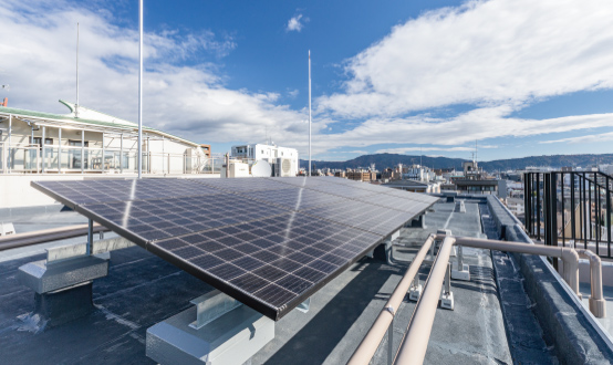 太陽光パネル　イメージ写真