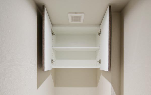 トイレ上部収納