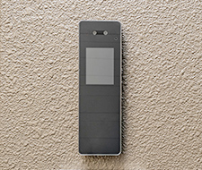 顔認証セキュリティ「FreeiD」