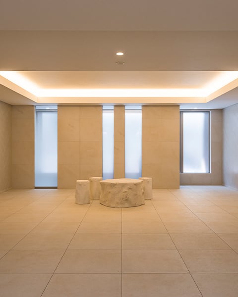 洗練された共用エントランスホール