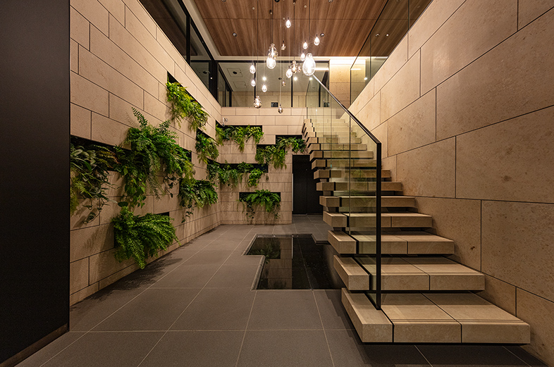 エントランスホール