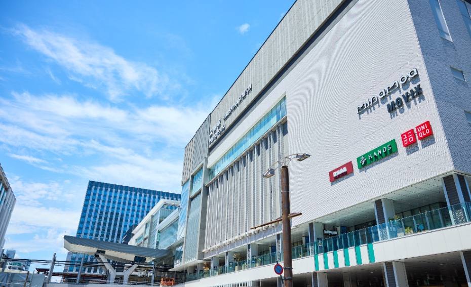 広島駅の駅前広場