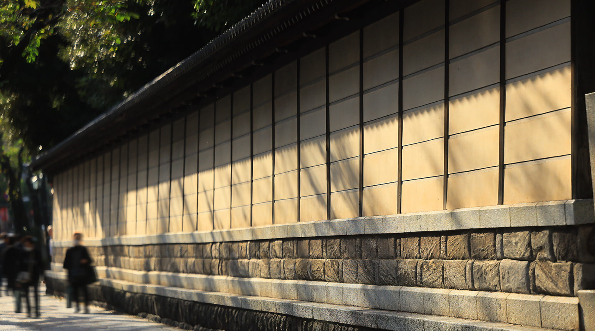 靖国神社周辺の街並み／徒歩7分・約500m